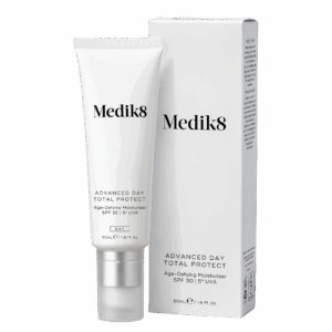 Advanced Day Total Protect 50 ml – denný anti-aging krém s SPF 30 a 5* UVA, chráni pred modrým svetlom, infračerveným svetlom, znečistením a glykáciou.